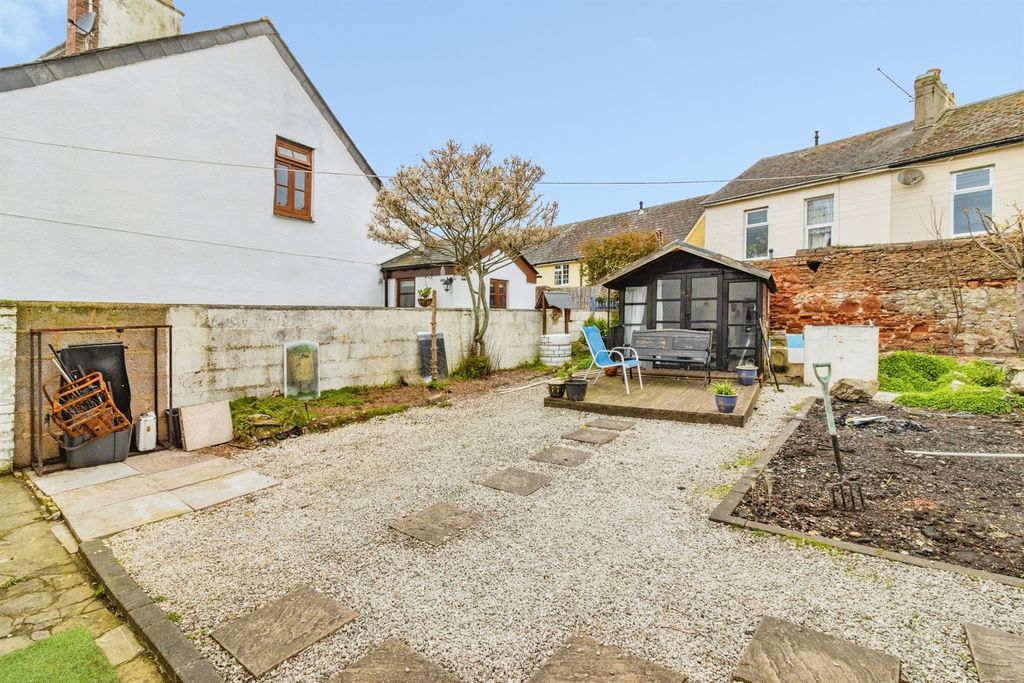 Property photo 3 of 19