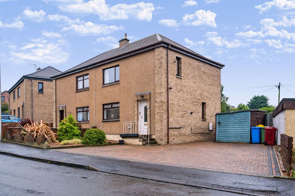 Property photo 1 of 42