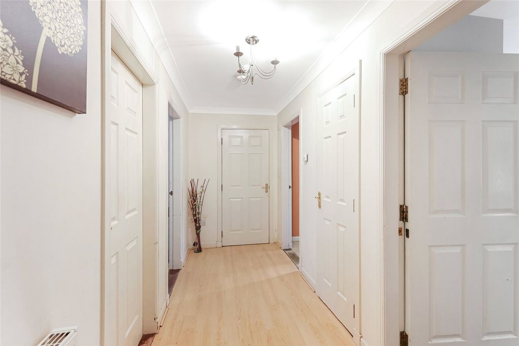 Property photo 3 of 11 Picture No. 05