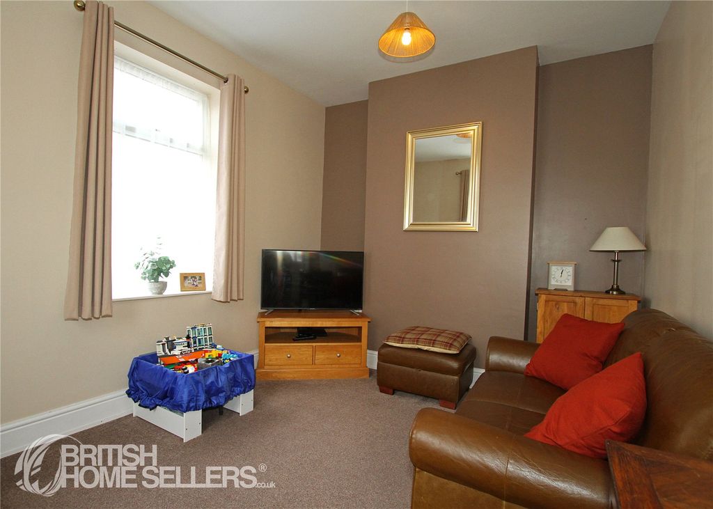 Property photo 3 of 23 Picture No. 03