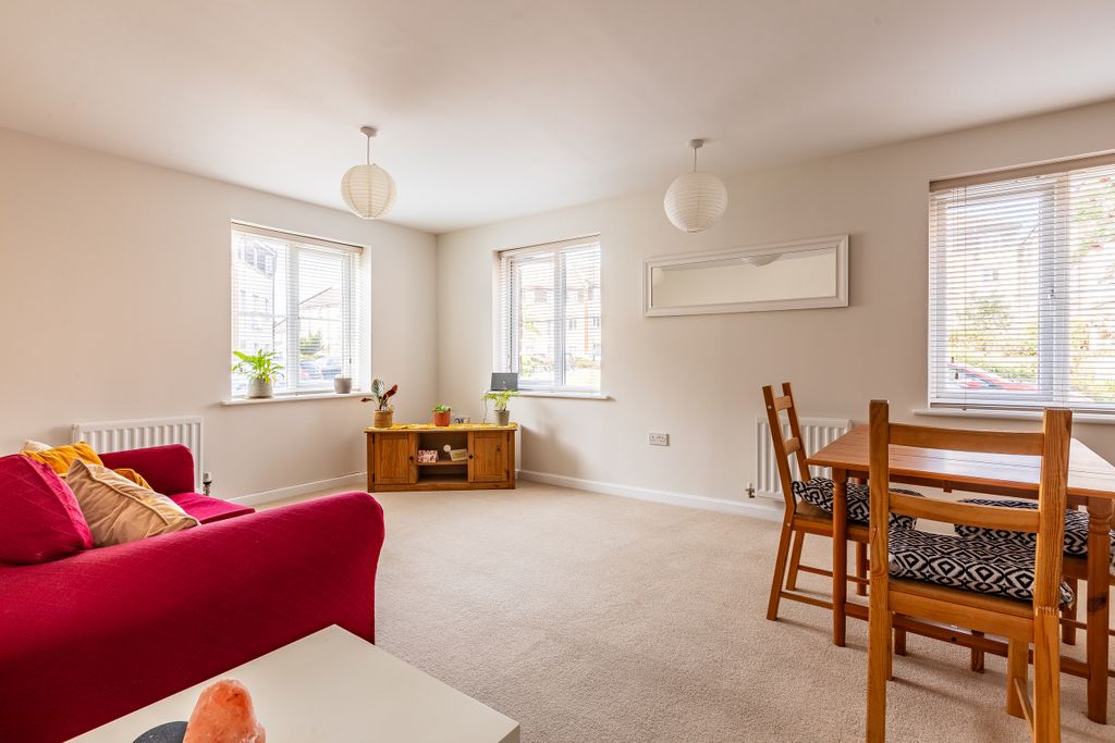 Property photo 2 of 17 640428_2_10867074