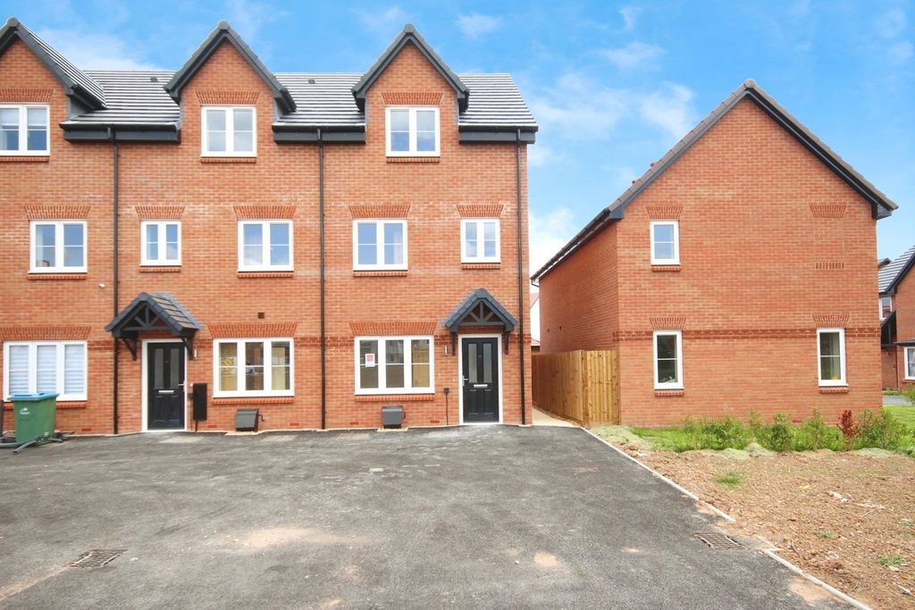 Property photo 1 of 14 Picture No. 05