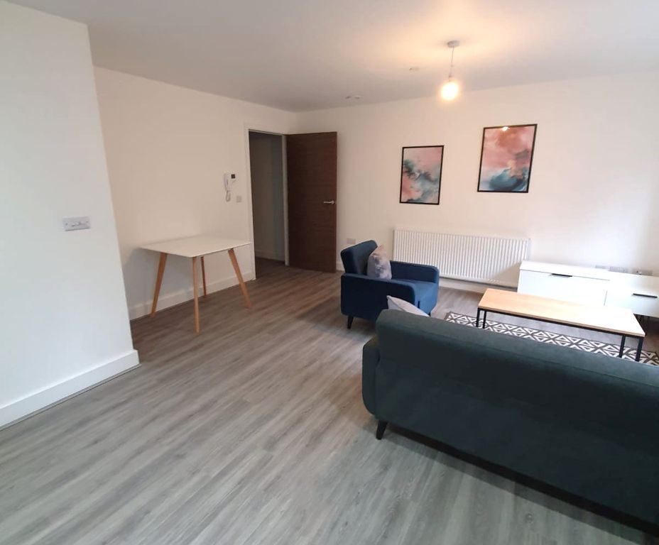 Property photo 2 of 10