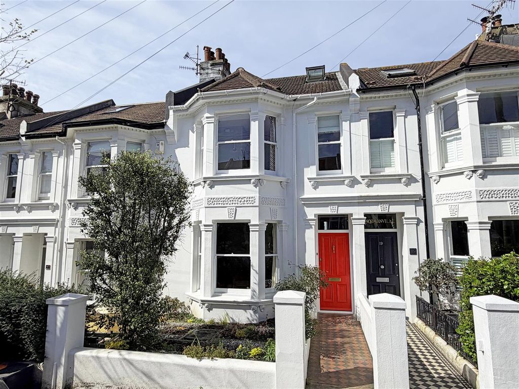 Property photo 1 of 17 Maina.Jpg