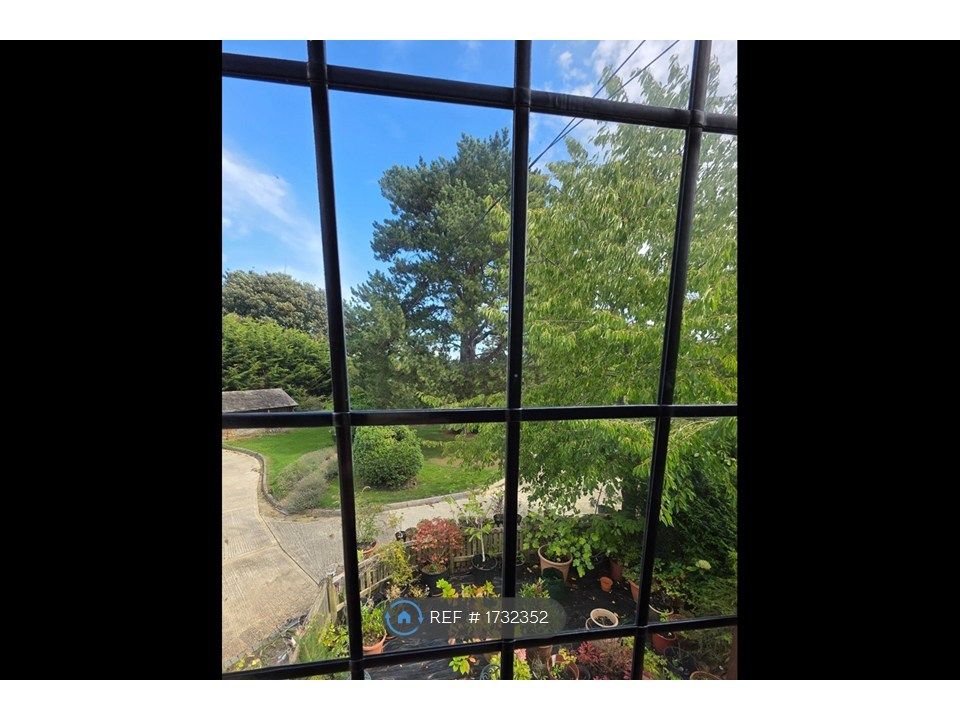 Property photo 1 of 7 Master Bedroom View