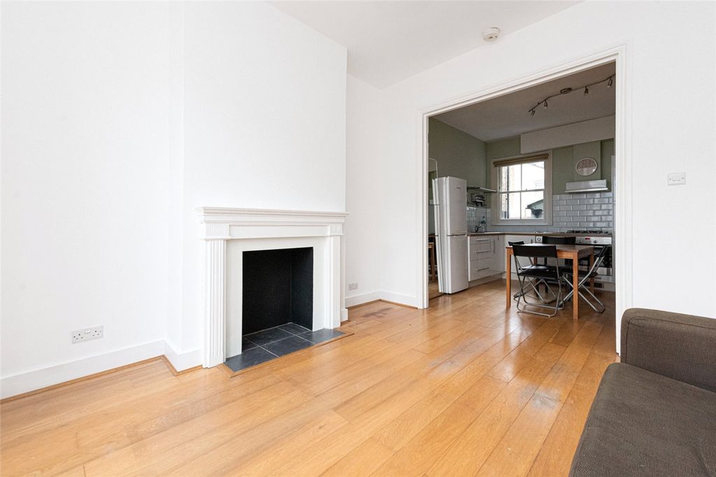 Property photo 2 of 11 Picture No. 05