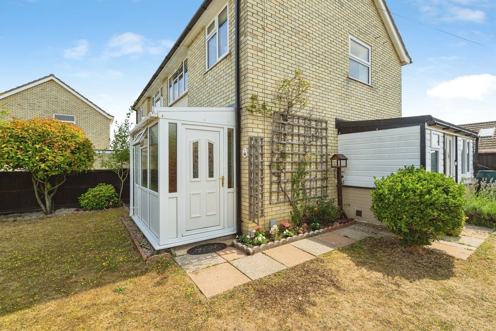 Property photo 1 of 18