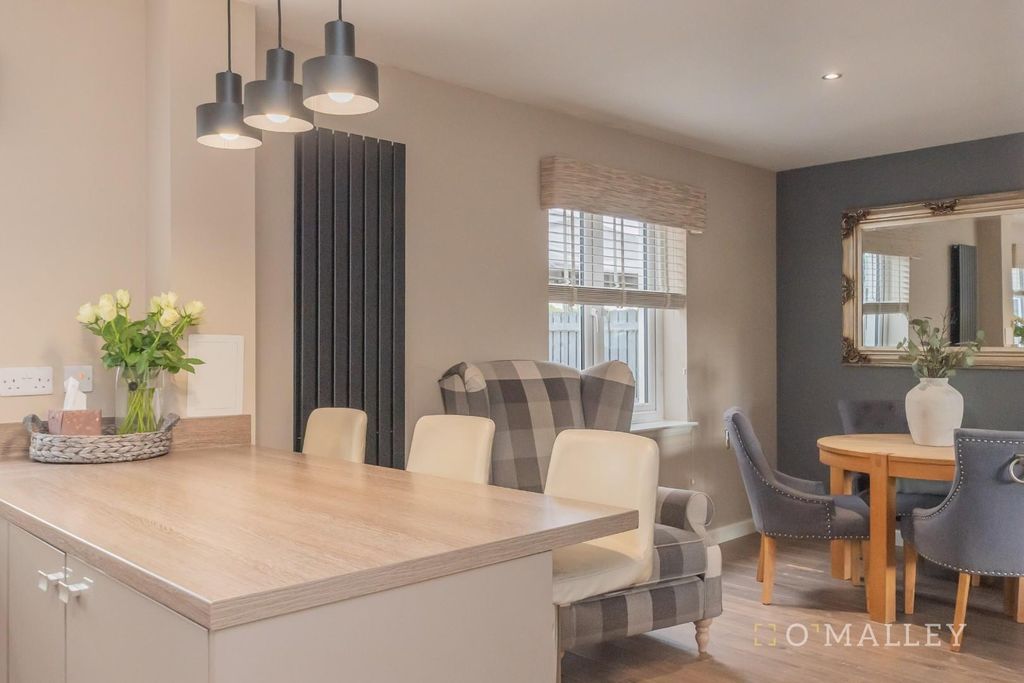 Additional image 5 of 4 bed detached house for saleTern Crescent, Alloa FK10