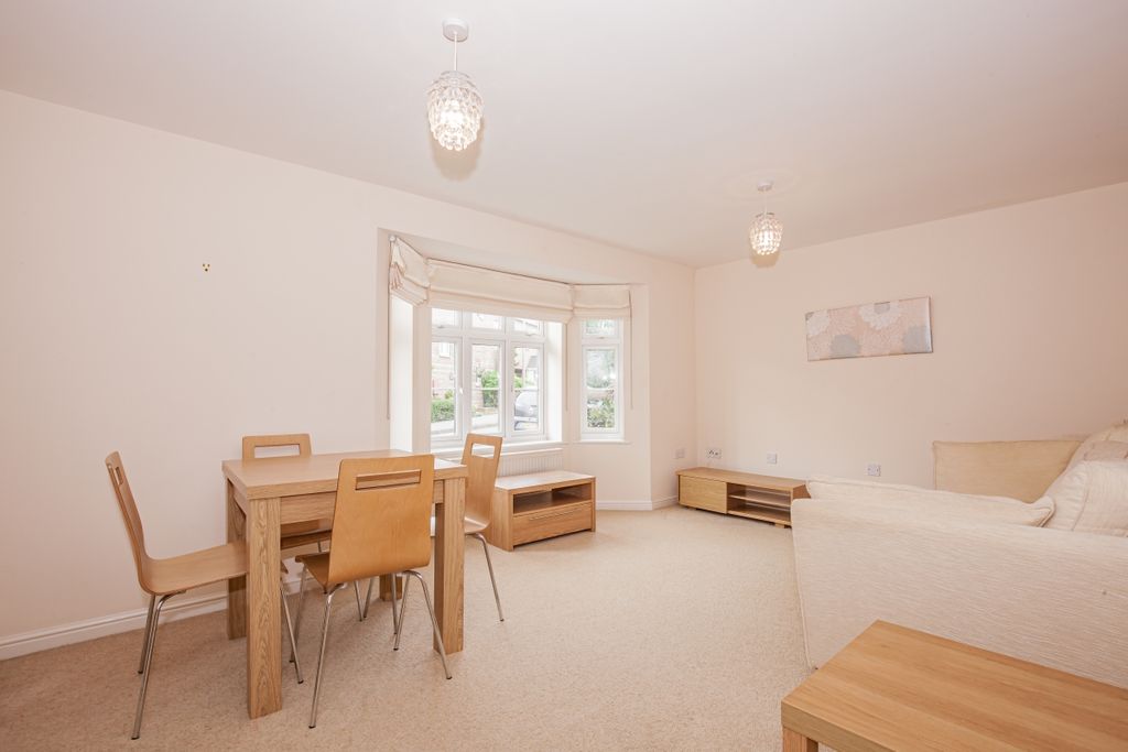 Property photo 3 of 9 140963