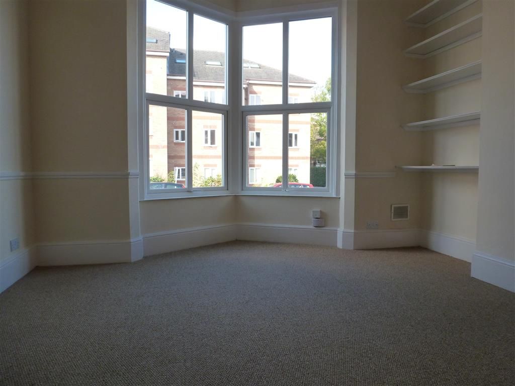 Property photo 3 of 6