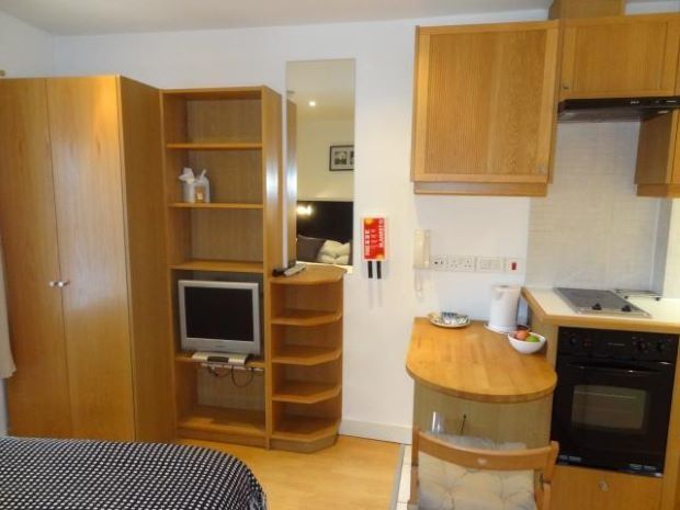 Property photo 2 of 7 4384461