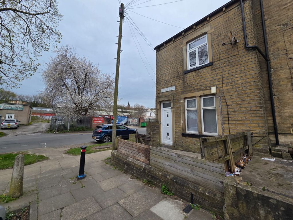 Property photo 2 of 23 Gallery