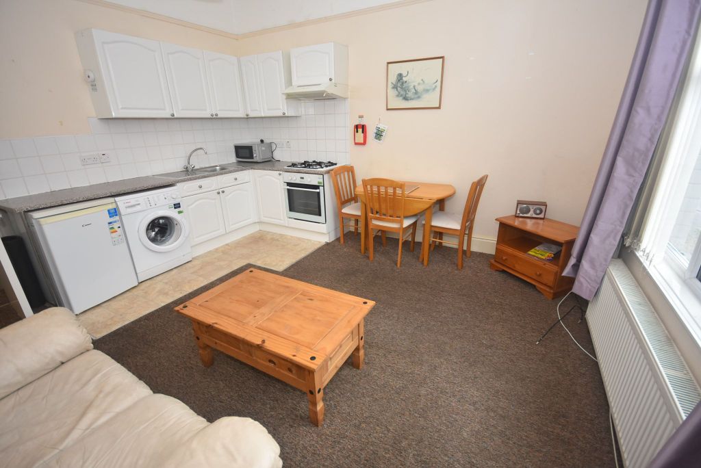 Property photo 3 of 7 Photograph 3