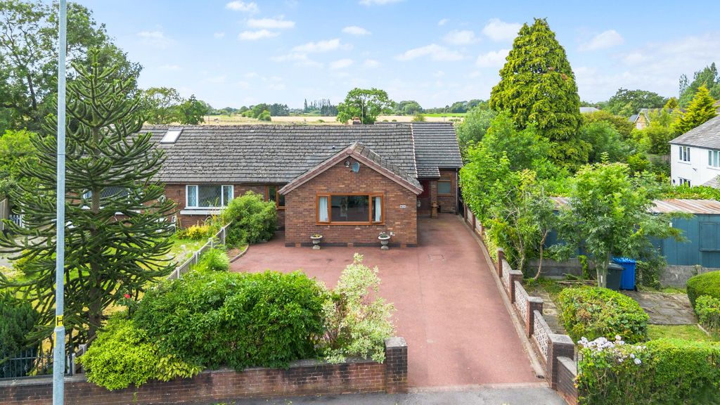 Property photo 1 of 30