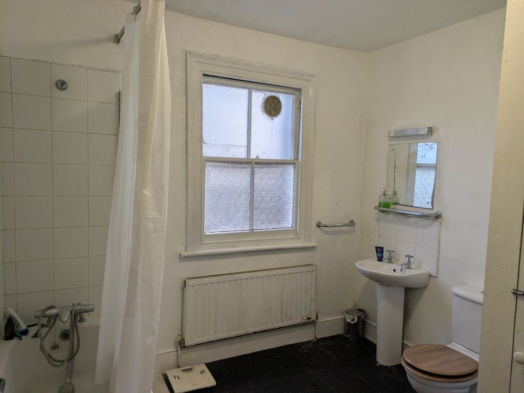 Property photo 3 of 4 Photo 2