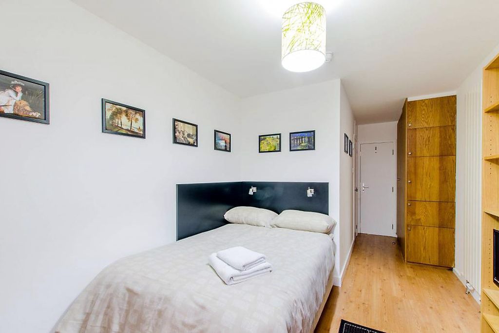 Property photo 3 of 4 Gallery