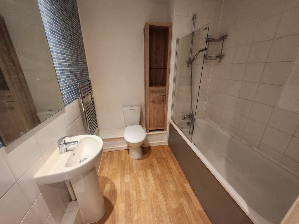 Property photo 3 of 9 Picture No. 15