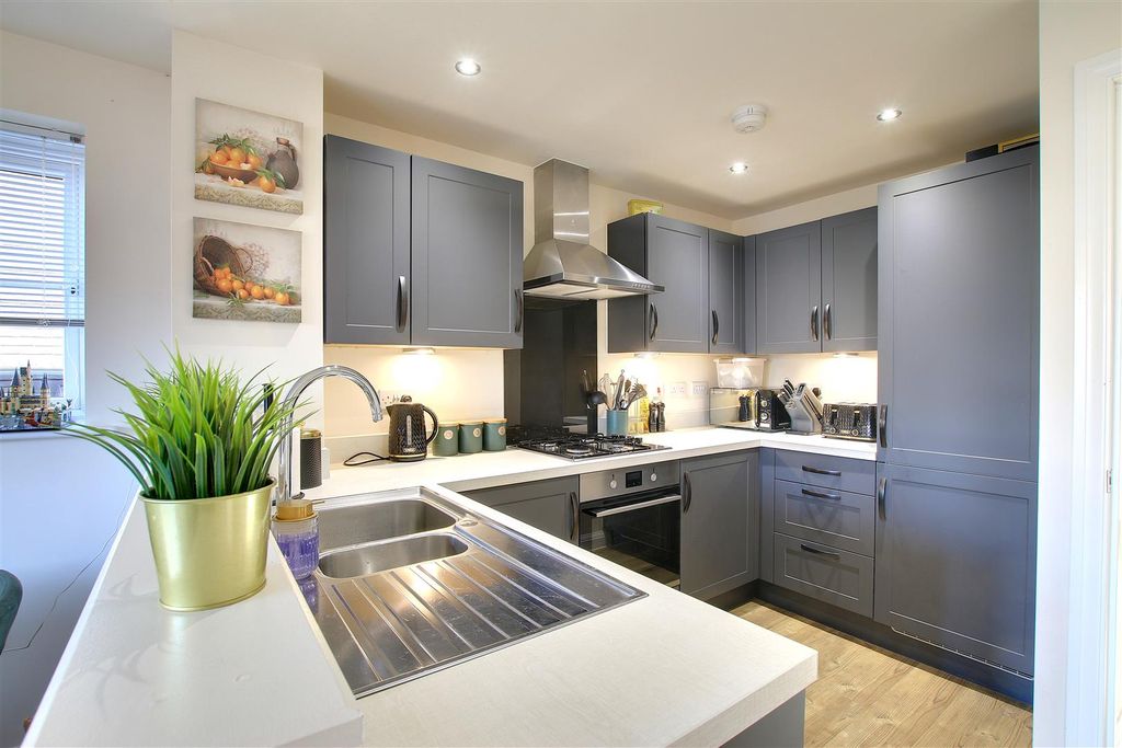 Property photo 3 of 18 Img_7714-Img_7716.Jpg