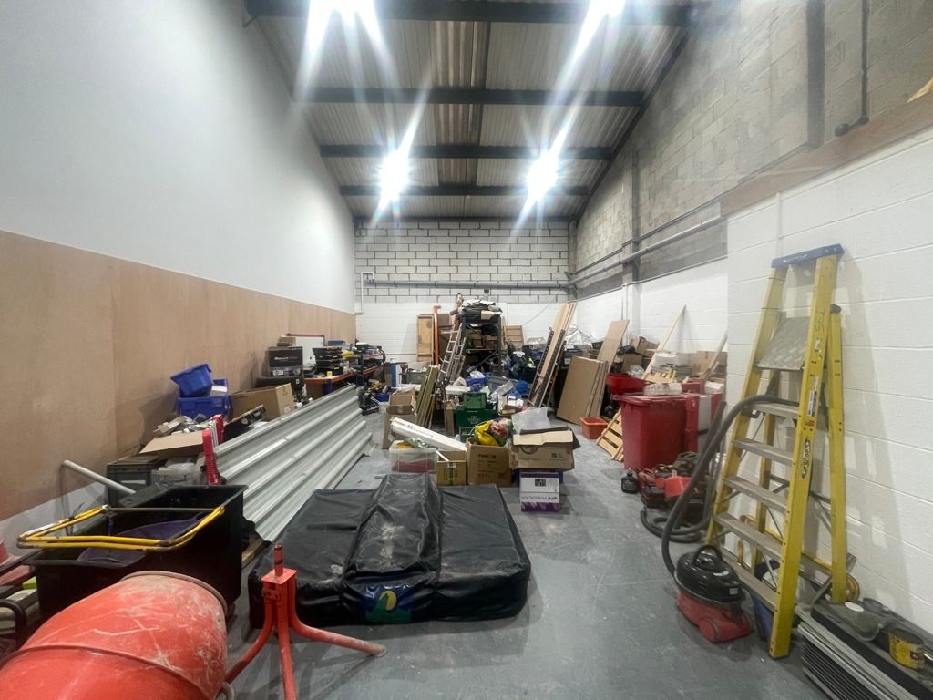 Property photo 2 of 8 Photo 9