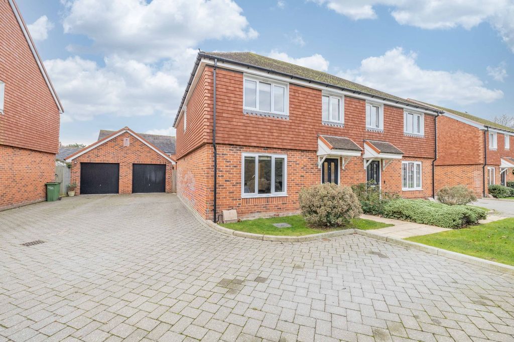 Property photo 1 of 24 Picture 1