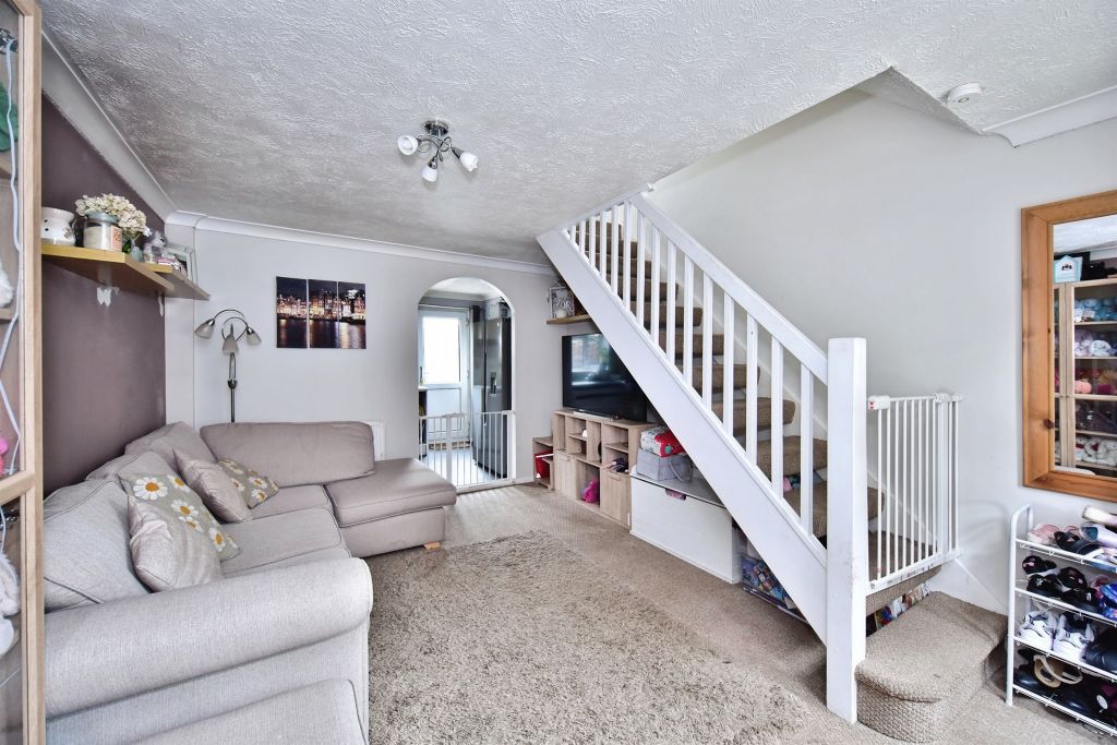 Property photo 3 of 13