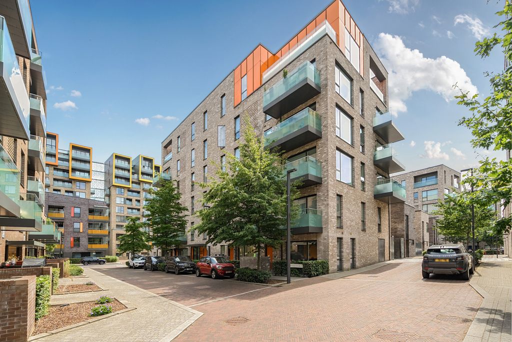 Property photo 3 of 15 1476766-3-6A33Df9...