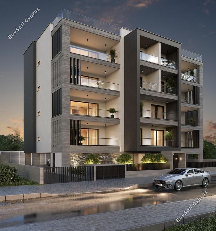 Property photo 2 of 34