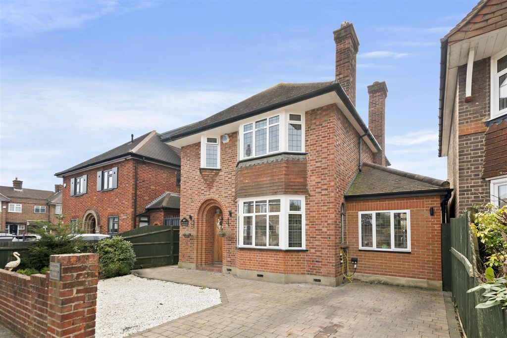 Property photo 2 of 15