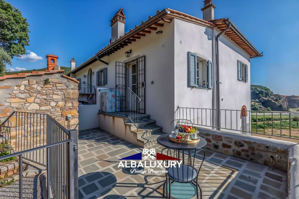 Property photo 2 of 49