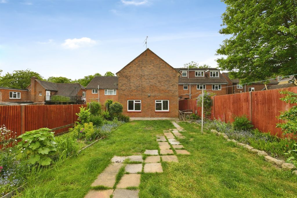 Property photo 2 of 13
