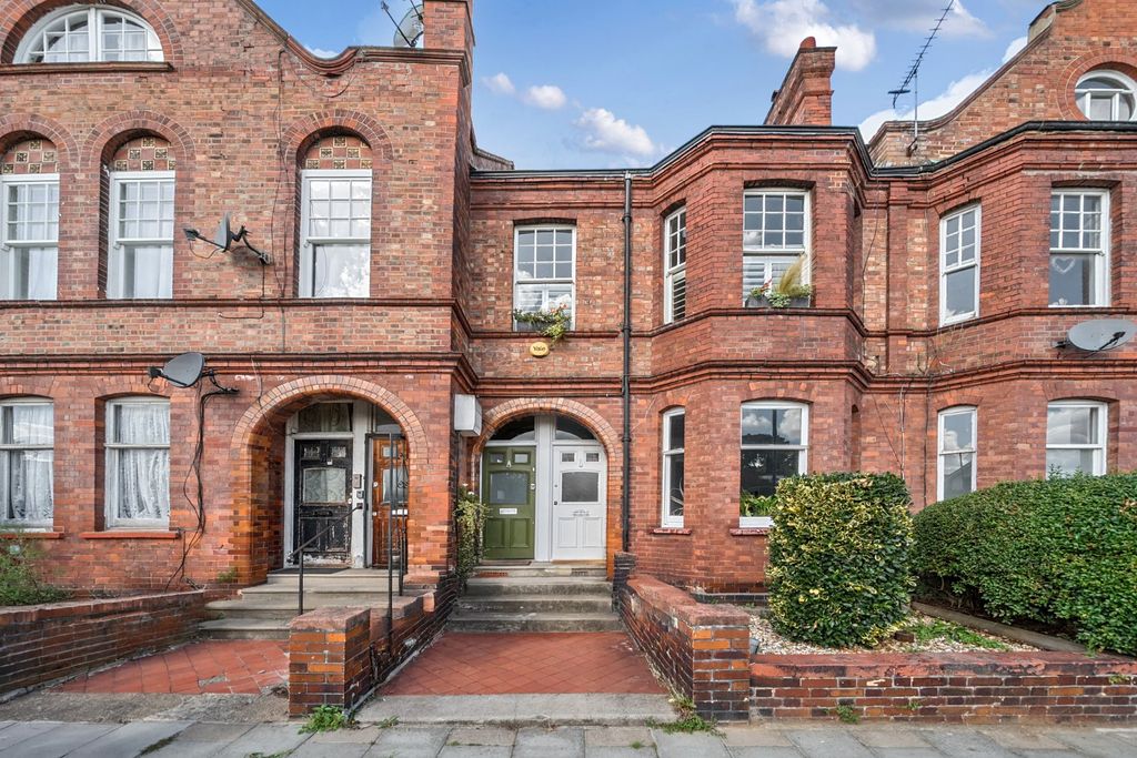 Property photo 3 of 13 Picture No. 21