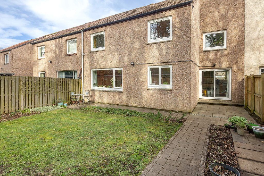 Property photo 1 of 30