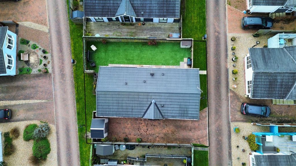 Property photo 3 of 14 Birds Eye View