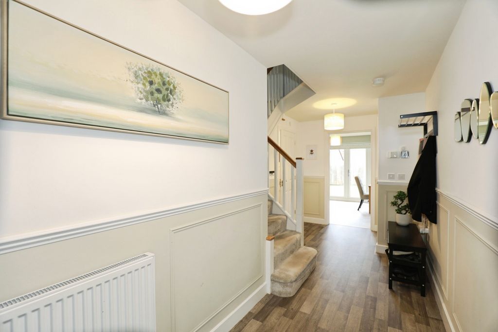 Property photo 2 of 22 Pbox-Img.Jpg