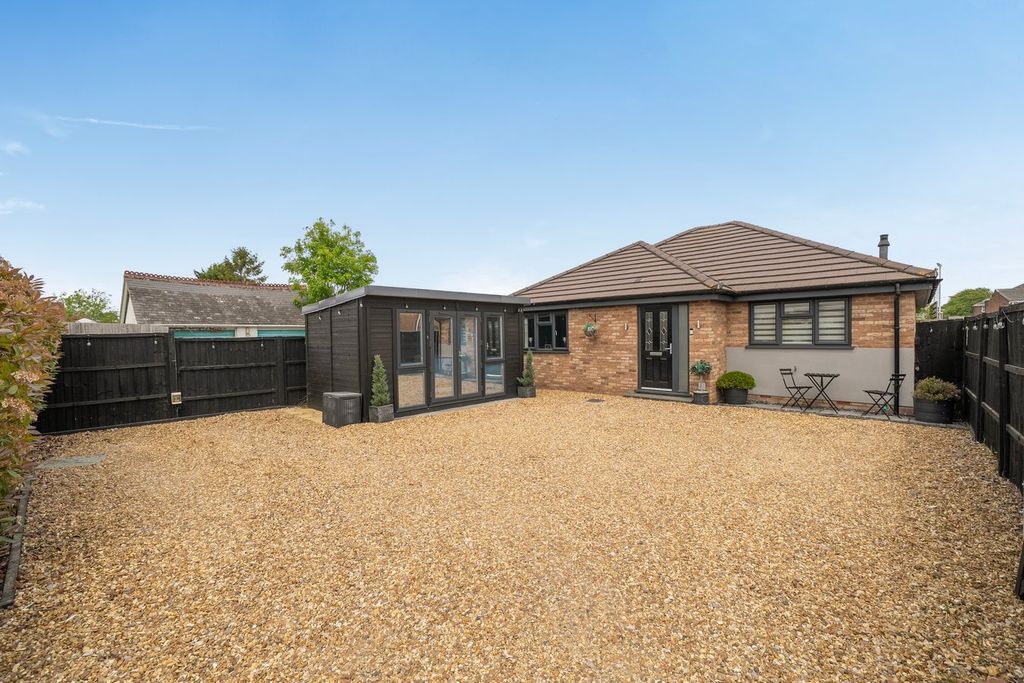 Property photo 1 of 23