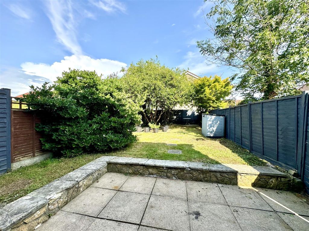 Property photo 2 of 14 Outside