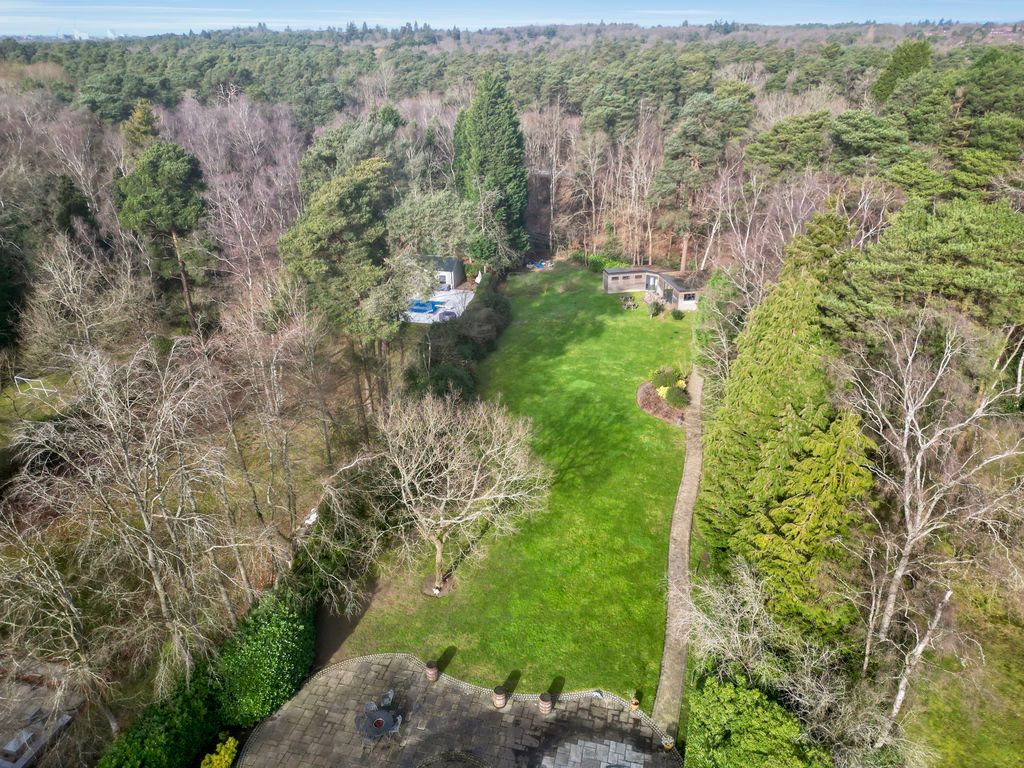 Property photo 2 of 18 Photo 5