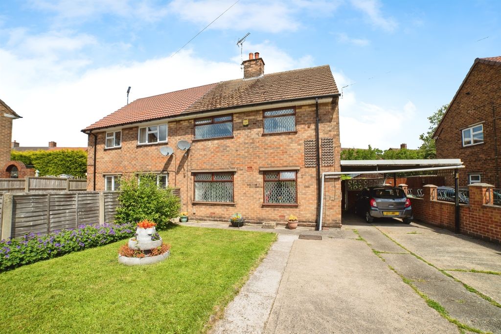 Property photo 1 of 17