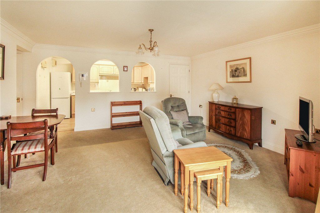 Property photo 3 of 9 Picture No. 06