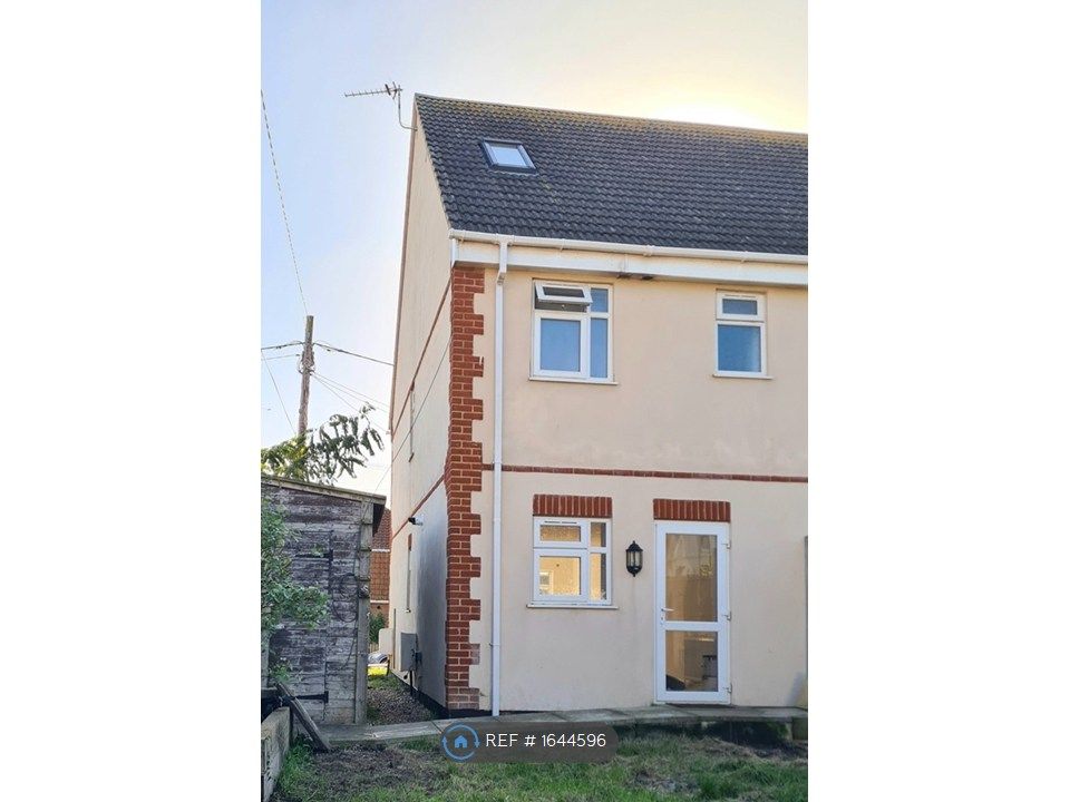 Property photo 2 of 8 Back Elevation