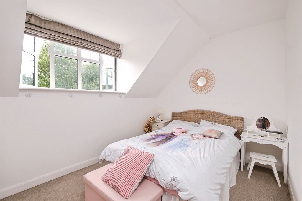 Additional image 10 of 4 bed semi-detached house for saleJasper Tudor Crescent, Llanfoist, Abergavenny NP7
