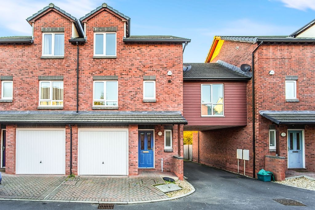 Property photo 1 of 8 Main Page