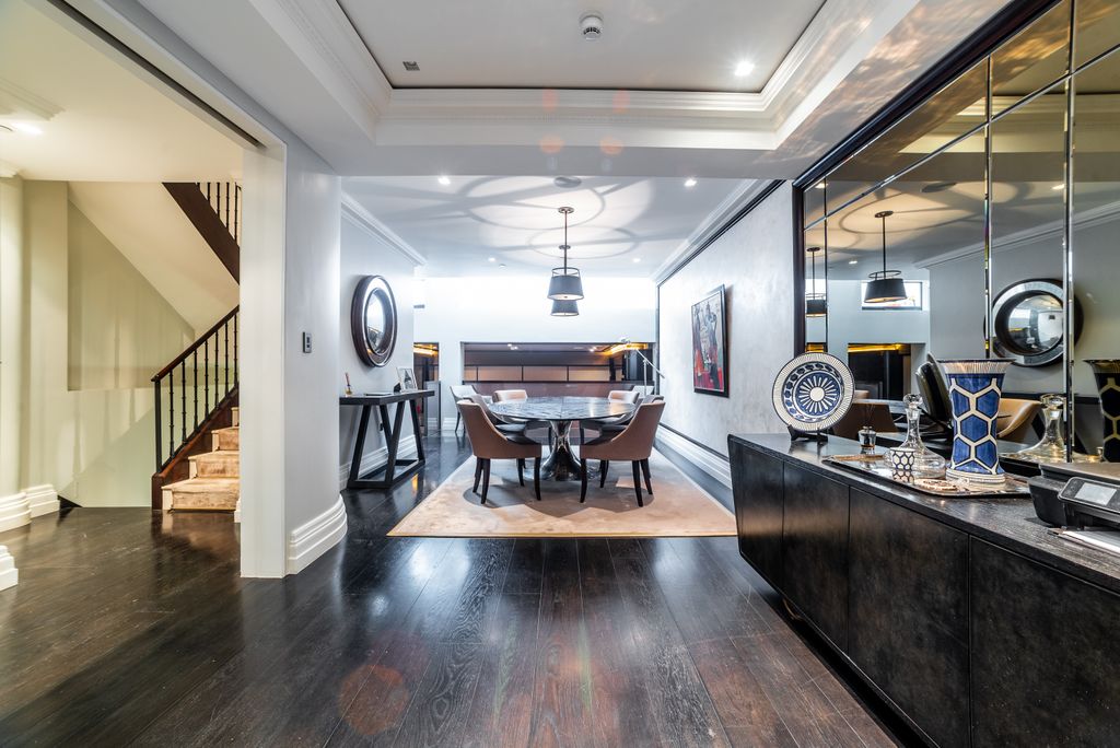 Property photo 1 of 26