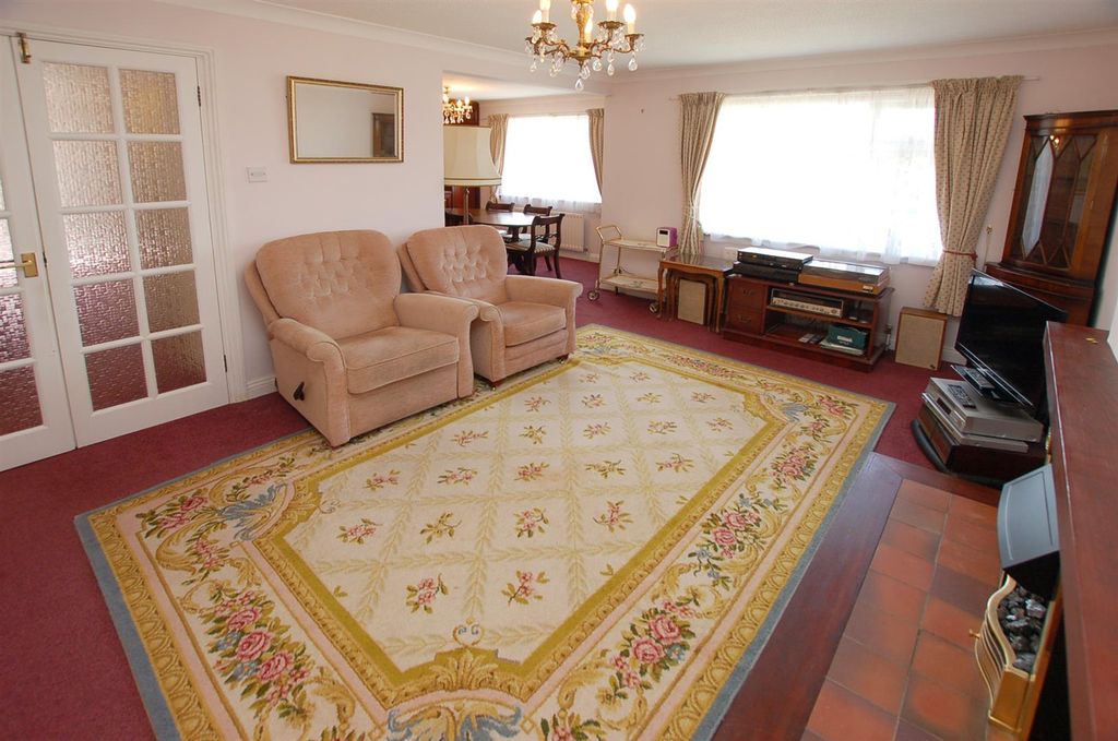 Property photo 3 of 16