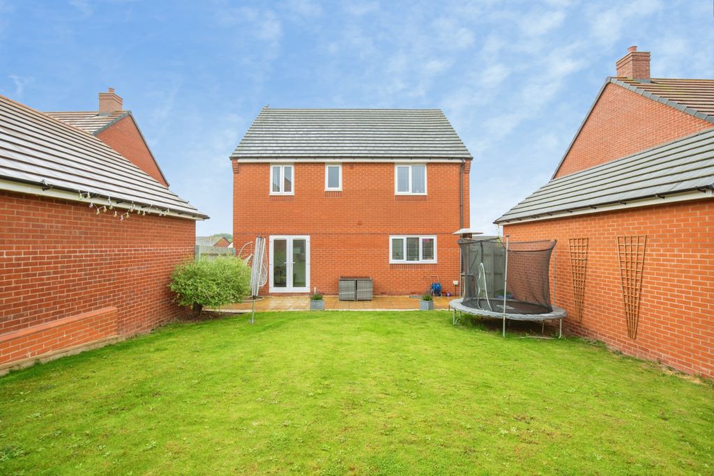 Property photo 2 of 23 87B7A1Cb-Mw26-2270