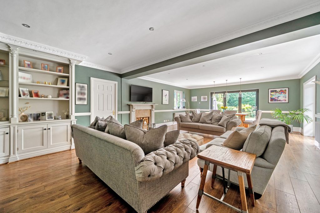 Property photo 2 of 39 1477429-5-6A2970c...