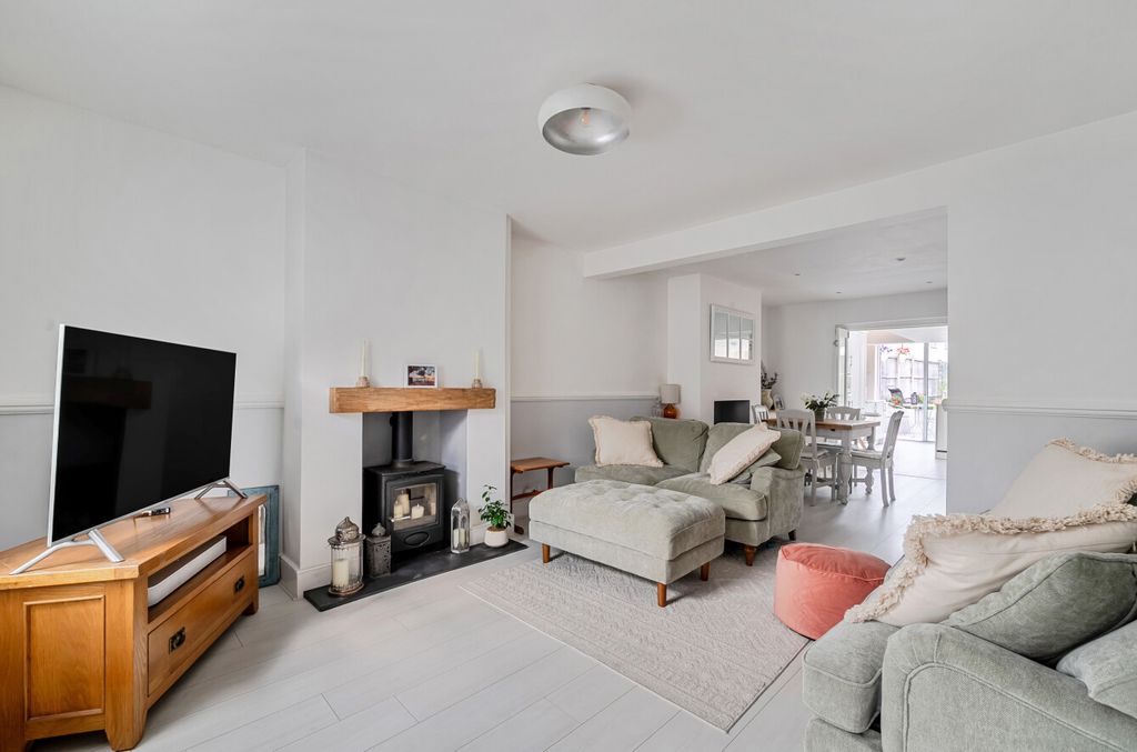 Property photo 2 of 16 1-6A6B8d76c3A19-1...