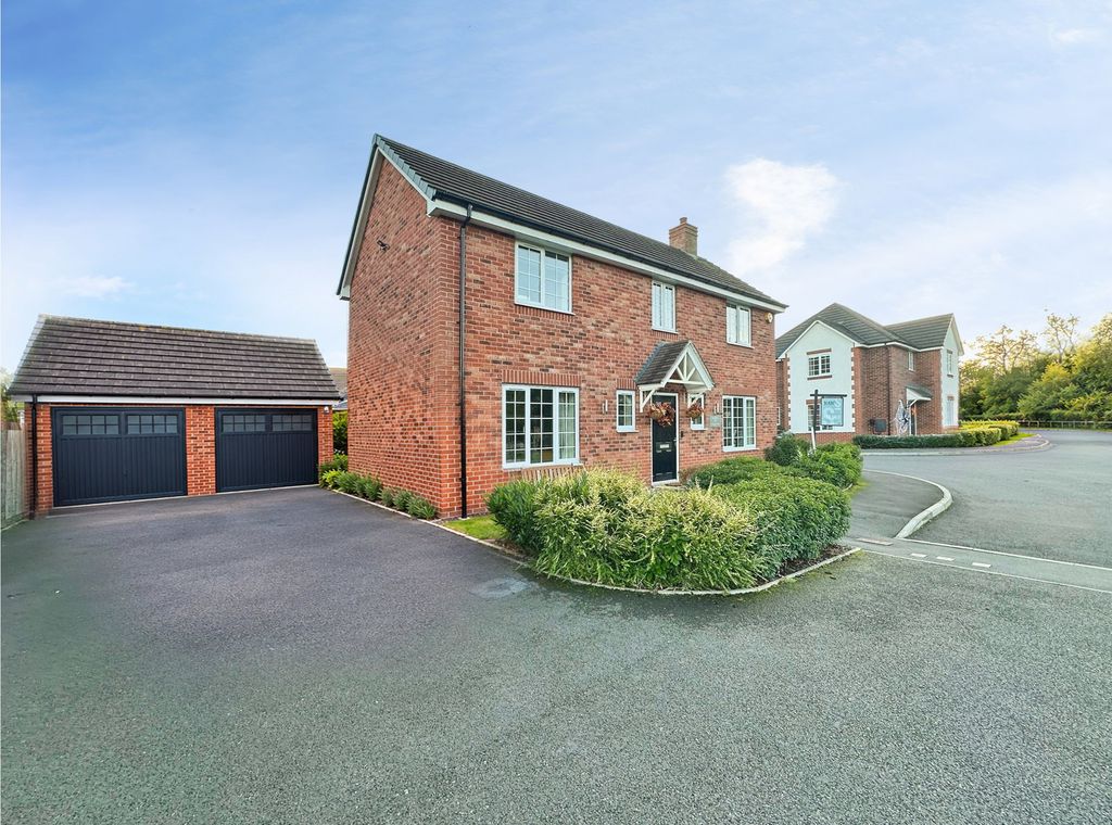 Property photo 1 of 51
