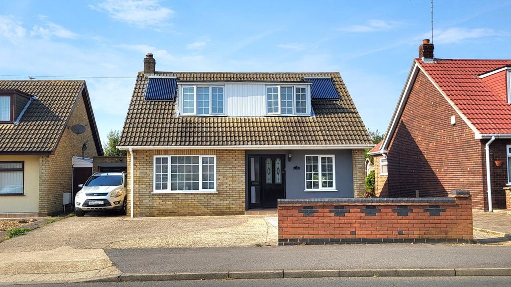 Property photo 1 of 27