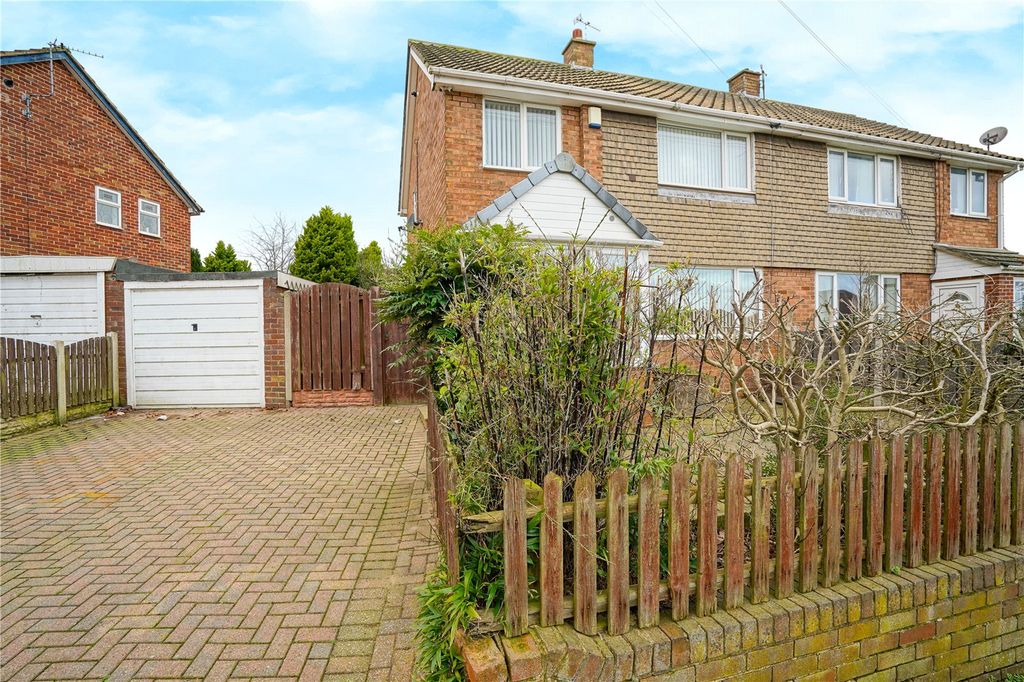 Property photo 1 of 13 Picture No. 12